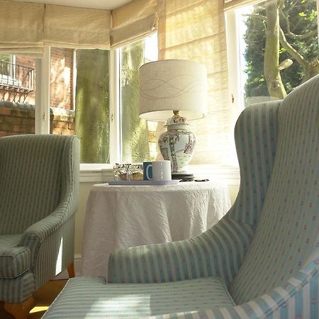 Cavalier House Hotel เบอร์มิงแฮม ภายนอก รูปภาพ